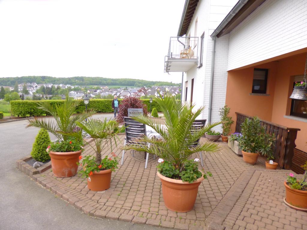 Haus Wendling Apartment Blankenrath Ruang foto